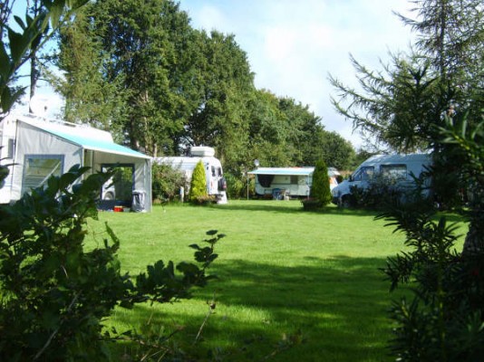 Minicamping 't blomkelan in Drogeham - boerderijcamping in friesland
