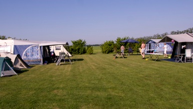 Minicamping Dieverdoatsie in Kiel-Windeweer, boerderijcamping Groningen