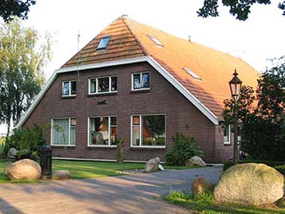 Boerderij van camping de Bosrand in Elletshaar