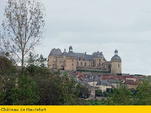 boerencamping La Genouille in Hautefort, Dordogne