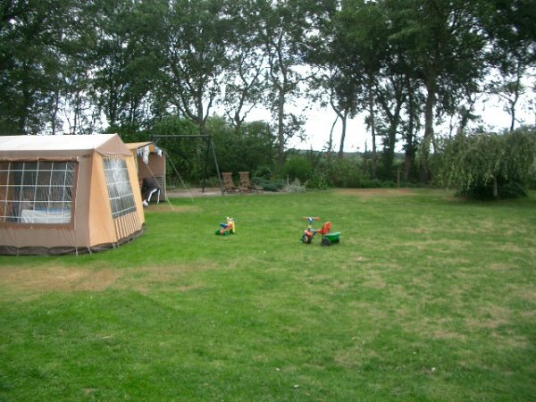Boerencamping Uit den Haak in Schagerbrug, boerderijcamping in Noord-Holland