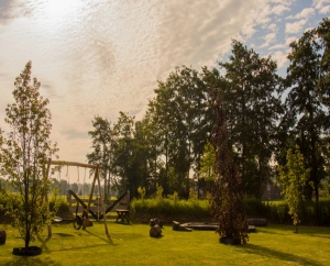 Speeltoestellen op boerderijcamping De Ruif