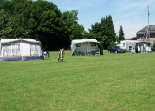 Boerderijcamping De Botkoel in Limburg