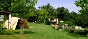 Boerderijcamping La Brouquere in Gondrin Frankrijk