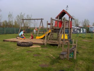 Boerderijcamping De Rodenburghoeve in Uitgeest, Noord-Holland