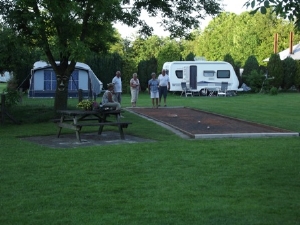 Kleine camping Langs de dedemsvaart in Dedemsvaart
