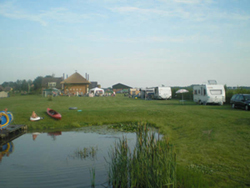 Boerencamping ;t Hulpgat in Almkerk, noord brabant