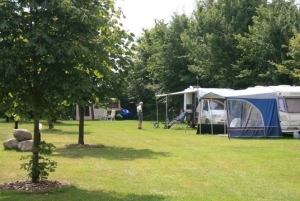 Minicamping De Negorij in Geewuenbrug, boerencamping in Dwingeloo en Drenthe