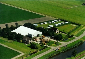 Mini camping Valkenhof in Oostwoud, boerderijcamping in Noord-Holland